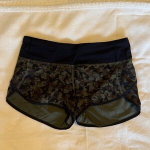 lululemon athletica Black and Green Camouflage Athletic Shorts